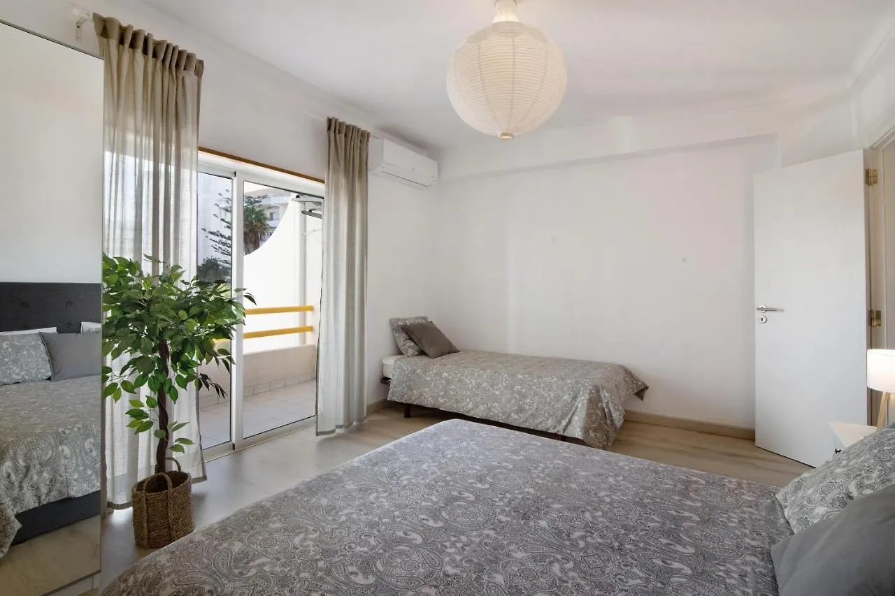 Edificio Julio Dinis Apartment Albufeira